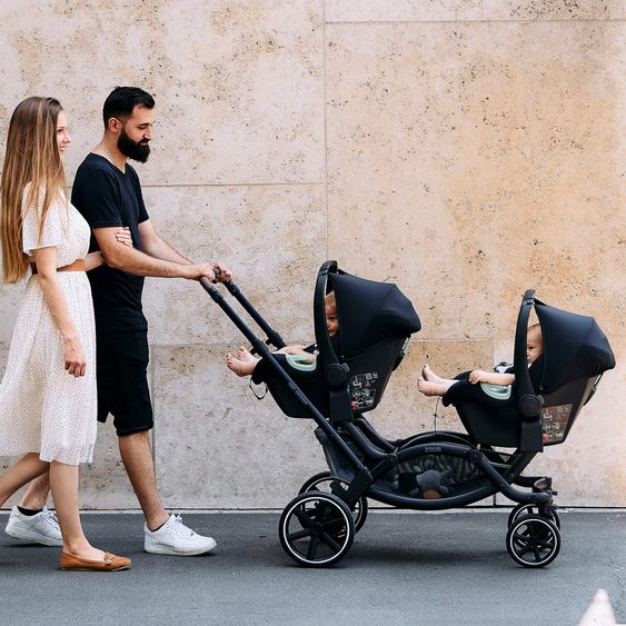 ABC Design Geschwisterwagen & Zwillingskinderwagen Zoom - 8-tlg. Sparset inkl. 2 Sportsitzen, Babywanne, Babyschale Tulip und 2x Sitzkeil - Ink