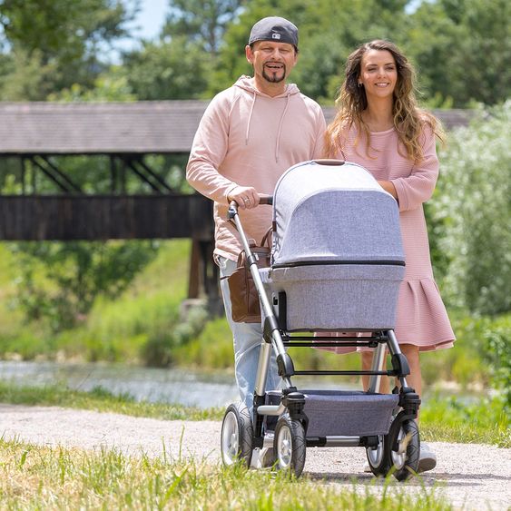 ABC Design Kombi-Kinderwagen Viper 4 mit Lufträdern - inkl. Babywanne, Sportsitz & XXL Zubehörpaket - Graphite Grey