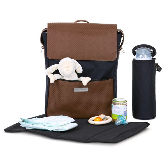ABC Design Wickel-Rucksack City mit großem Deckelfach - inkl. Wickelunterlage & Zubehör - Shadow