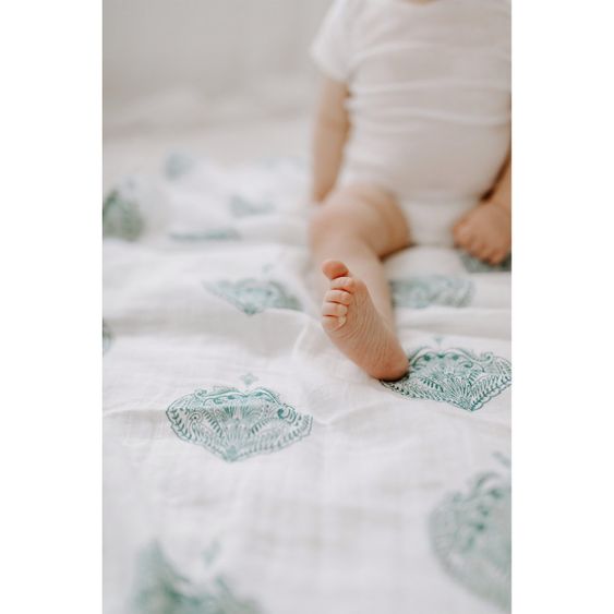aden + anais 4er Pack Classic Swaddles Mullwindel 120 x 120 cm - Paisley Teal - Weiß Petrol