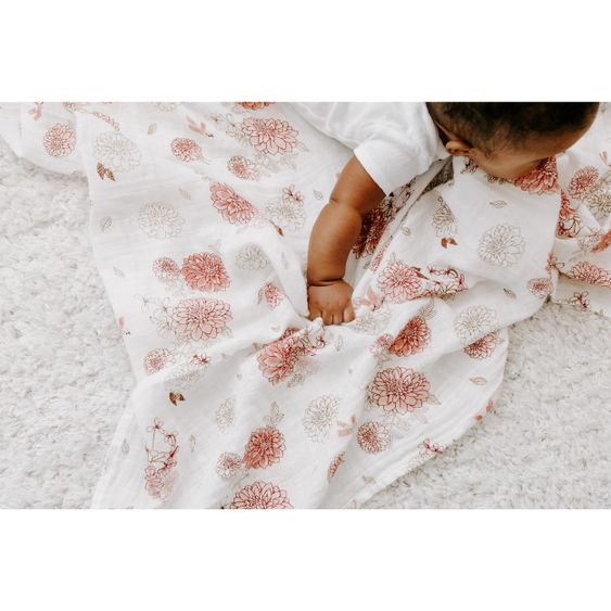 aden + anais Mullwindel / Mulltuch / Pucktuch - Classic Swaddles - 4er Pack - 120 x 120 cm - Dahlias - Weiß Rosa