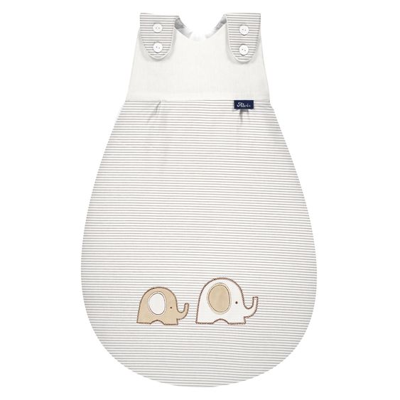 https://media.babyartikel.de/alvi-baby-maxchen-aussensack-jersey-elephants-stripes-grey-gr-68-74-447533236n-d0.jpeg?preset=large