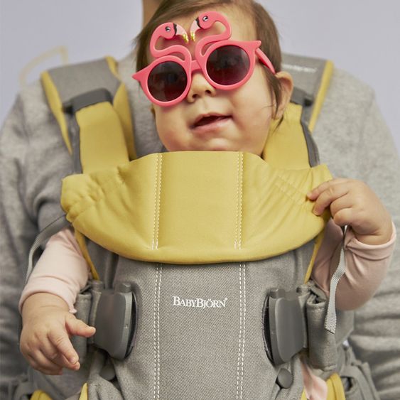 BabyBjörn Babytrage One Cotton Mix Baby Power - Grau Gelb