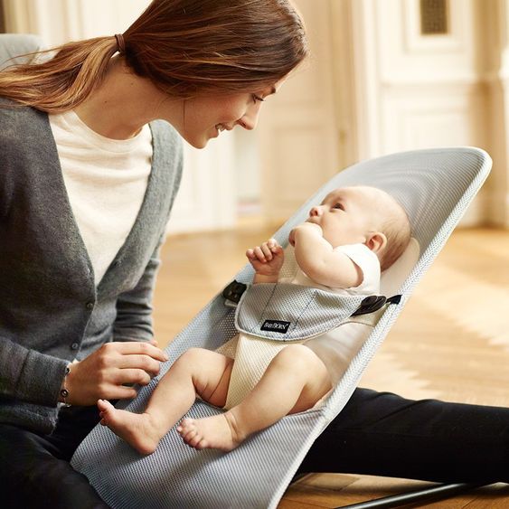 BabyBjörn Babywippe Balance Soft Mesh - Silber Weiß