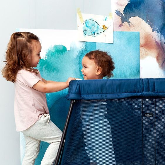 BabyBjörn Reisebett Light - Großer Blauwal
