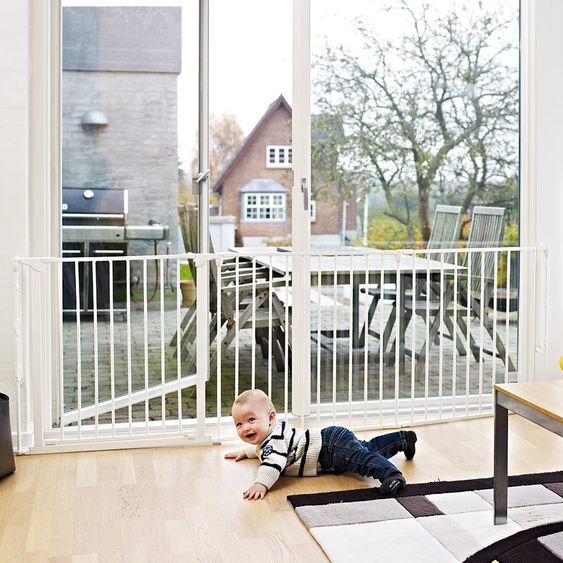 BabyDan Flexibles Schutzgitter Flex L 90 - 225 cm - Weiß