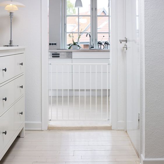 BabyDan Türschutzgitter No Trip - Metall 72 x 78,5 cm - Weiß