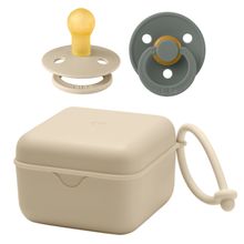 3-tlg. Geschenk-Set 2 Latex-Schnuller Colour 0-6 M + Schnullerbox - Pine / Vanilla