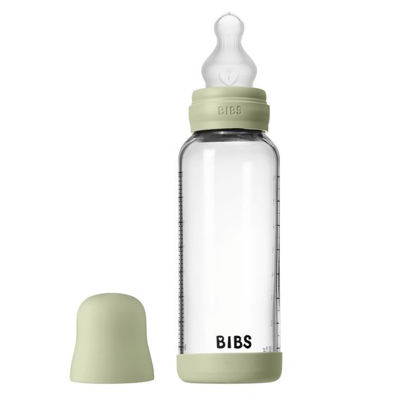 https://media.babyartikel.de/bibs-glas-flasche-baby-bottle-round-240-ml-silikon-trinksauger-mittlerer-nahrungsfluss-sage-50201250-d0.png?preset=large