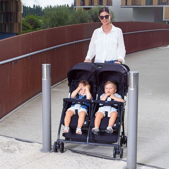 Chicco Geschwisterbuggy & Zwillingsbuggy Ohlala Twin inkl. Regenschutz - Black Night