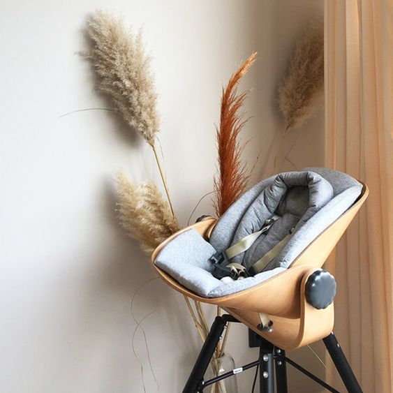 Childhome 4-tlg. Evolu 2 Newborn-Set - Hochstuhl 2in1 mit Schalensitz Nordic + Neugeborenenaufsatz + Sitzverkleinerer + Essbrett mit Anti-Rutsch-Auflage