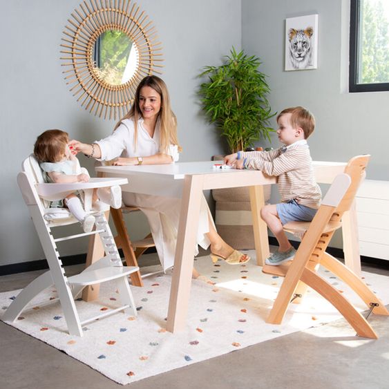 Childhome Evosit Newborn-Set - mitwachsender Hochstuhl mit abnehmbarem Essbrett + Neugeborenenaufsatz - White