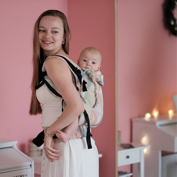 Didymos Babytrage DidyFix Fullbuckle ab Geburt - 3,5 kg - 20 kg - Anhock-Spreiz-Haltung, Bauch-, Rücken- und Hüfttrageweise, 100 % kbA-Baumwolle - Pastell gemustert - Zephyr
