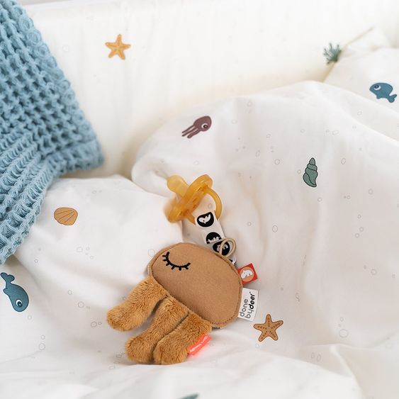 Done by Deer Mini-Kuscheltier mit Schnullerhalter - Jelly - Mustard