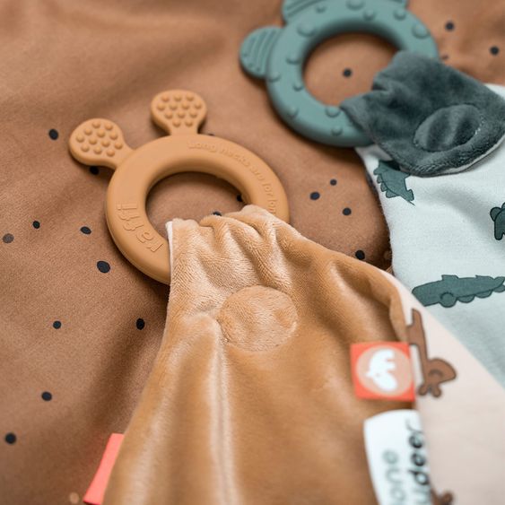 Done by Deer Cuddle cloth with teething ring & pacifier holder - Croco - Green