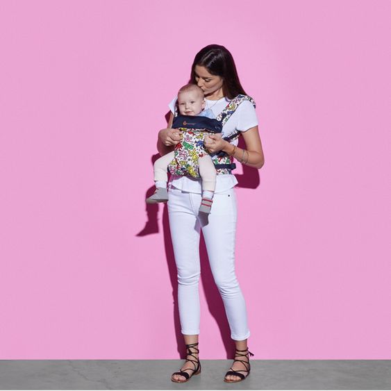 Ergobaby Babytrage 360° für 4 Tragepositionen - Keith Haring Pop