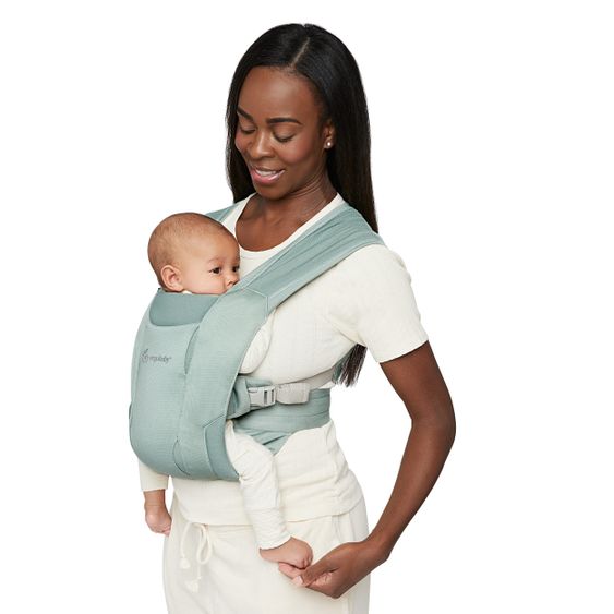 Ergobaby Babytrage Embrace Soft Air Mesh für Neugeborene - Sage