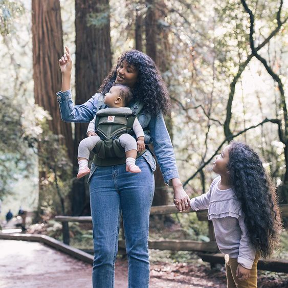 Ergobaby Babytrage Omni 360 Cool Air Mesh für 4 Tragepositionen mit Lordosestütze - Khaki Green