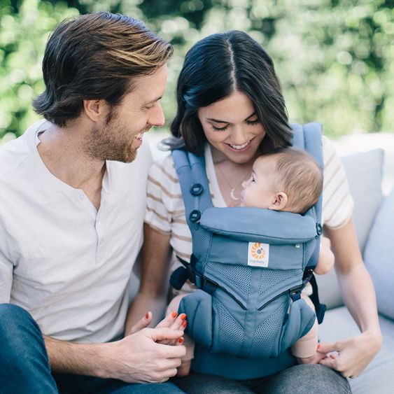 Ergobaby Babytrage Omni 360 Cool Air Mesh für 4 Tragepositionen mit Lordosestütze - Oxford Blue