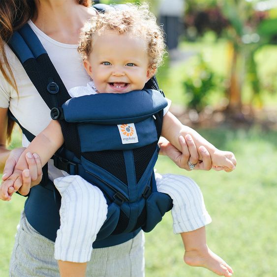 Ergobaby Babytrage Omni 360 Cool Air Mesh für 4 Tragepositionen mit Lordosestütze - Raven