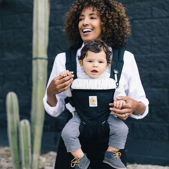 Ergobaby Babytrage Omni 360 für 4 Tragepositionen mit Lordosestütze - Downtown