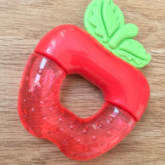 Fashy Cooling bite ring - apple