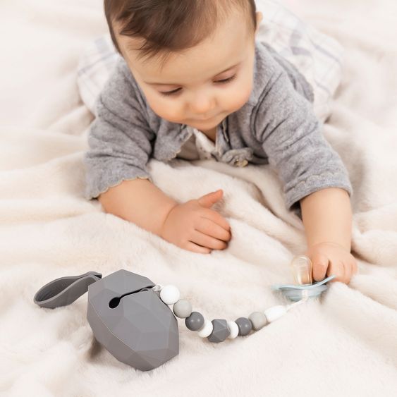 Fillikid Natural baby carrier from 3.5 -20 kg for tummy, hip and back carrying position incl. silicone pacifier box diamond light gray + set of 2 pacifier chains gray green - gray