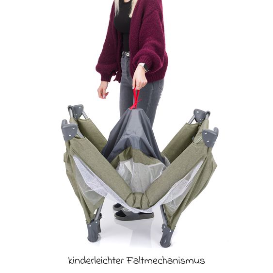 Fillikid Lettino da viaggio Valencia da 6 mesi - 15 kg con meccanismo di piegatura con una mano, ingresso laterale e ruote 120 x 60 cm - Verde