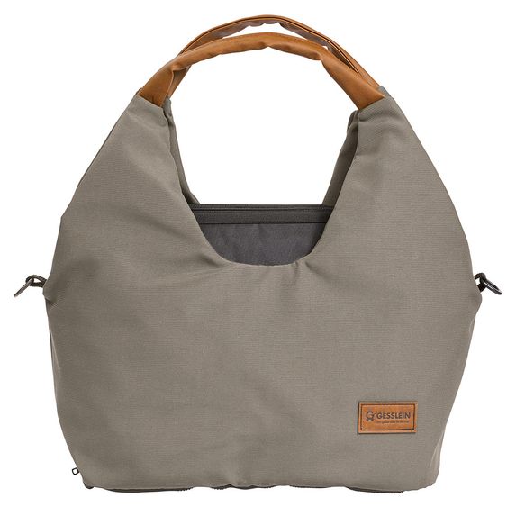 https://media.babyartikel.de/gesslein-wickeltasche-n-5-mit-wickelunterlage-reissverschlusstasche-taschchen-isolierbehalter-khaki-637-273000-d0.jpg?preset=large