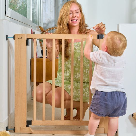 Geuther Cancello di sicurezza per porte / Cancello di sicurezza per scale Easylock Flatstep Wood Gate montaggio a pressione senza attrezzi, si chiude automaticamente 87 - 95 cm - Legno - ECO