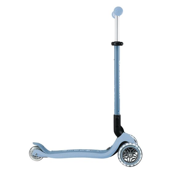 GLOBBER Véhicule 3-in-1 GO-UP Active Lights ECO Roller, Tricycle, Draisienne à partir de 15 Mois jusqu’à 7 Ans avec Roues Lumineuses jusqu’à 50 kg de Charge - Myrtille