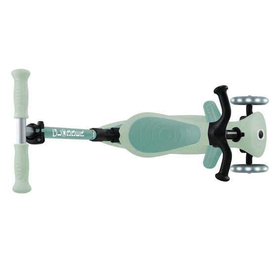 GLOBBER Véhicule 3-in-1 GO-UP Active Lights ECO Roller, Tricycle, Draisienne à partir de 15 Mois jusqu’à 7 Ans avec Roues Lumineuses jusqu’à 50 kg de Charge - Pistache