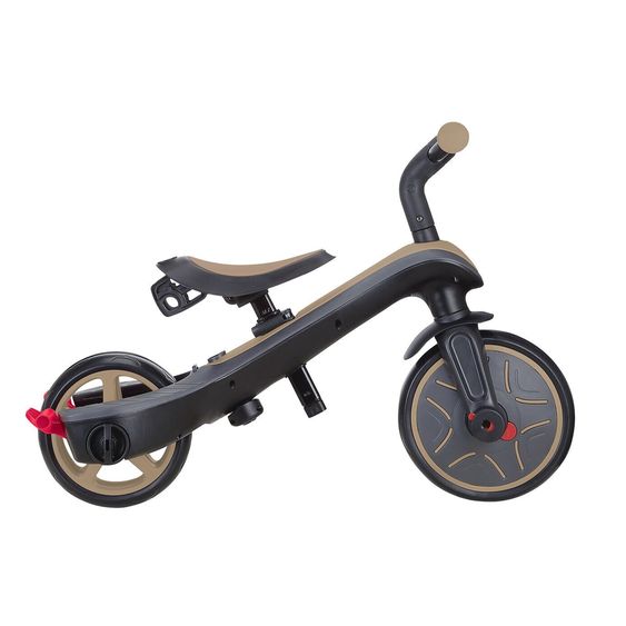GLOBBER 4-in-1 Tricycle Bébé & Draisienne Explorer De 10 Mois À 5 Ans Avec Siège Réglable En Hauteur, Système De Harnais 5 Points, Barre De Direction Amovible - Sable