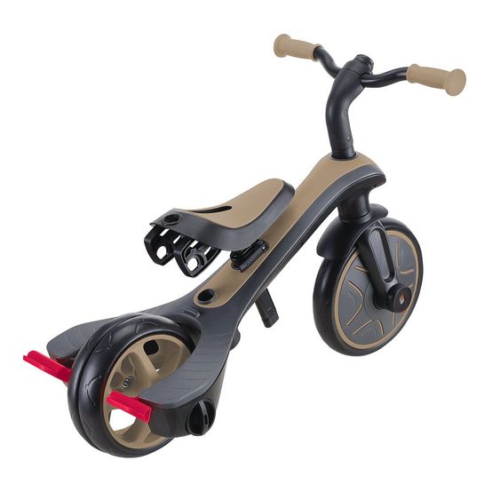 GLOBBER 4-in-1 Tricycle Bébé & Draisienne Explorer De 10 Mois À 5 Ans Avec Siège Réglable En Hauteur, Système De Harnais 5 Points, Barre De Direction Amovible - Sable