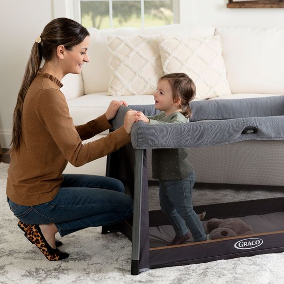 Graco Reisebett FoldLite ab Geburt - 3 Jahre nur 6,78 kg leicht inkl. Transporttasche - Shadow