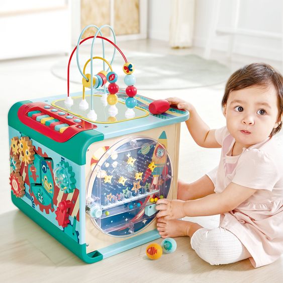 Hape Magic motor skills cube Explore and Learn Magic Cube