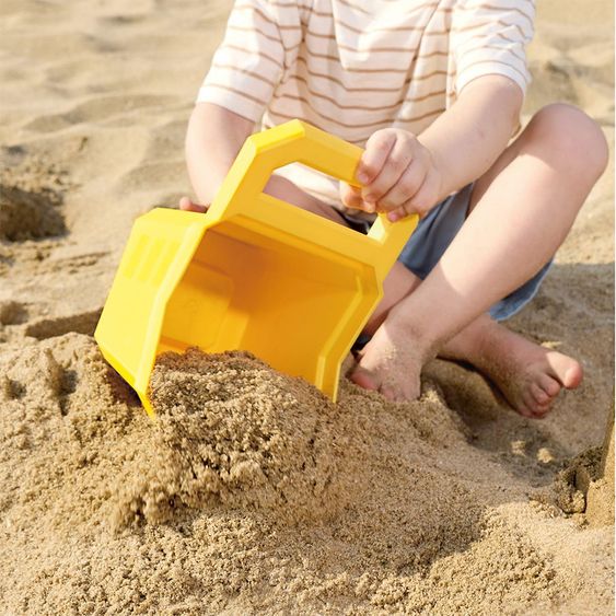 Hape Sandspielzeug-Set Baustelle 4-teilig