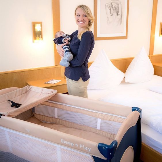 Hauck 4-tlg. Reisebett-Set Sleep'n Play Center - Classic