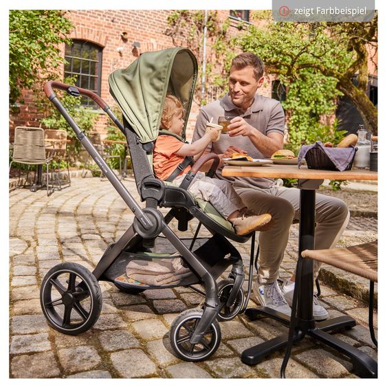 Hauck 4in1 Stroller Set Comfort N Care - incl. i-Size infant car seat Drive N Care, Isofix base & XXL accessory set - Black