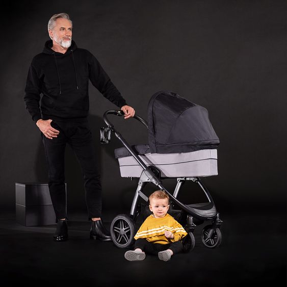 Hauck 4in1 Kinderwagen-Set Saturn R Duoset inkl. Babyschale, Isofix Basis, Regenschutz und Insektenschutz - Caviar Stone