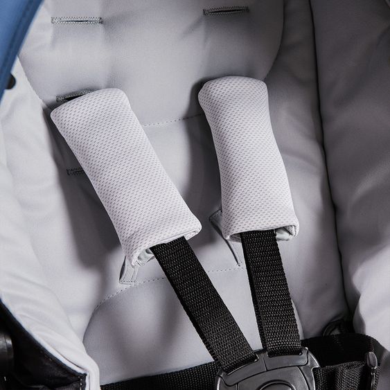 Hauck 4in1 Kinderwagen-Set Saturn R Duoset inkl. Babyschale, Isofix Basis, Regenschutz und Insektenschutz - Denim Silver