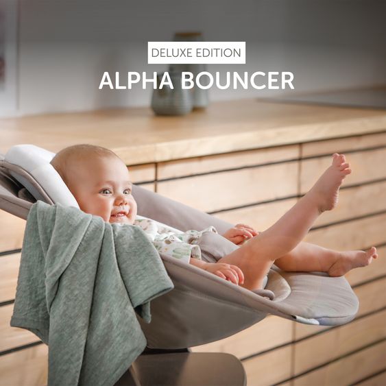 Hauck Alpha Plus Black 4-tlg. Newborn Set Deluxe - Hochstuhl + 2in1 Babyaufsatz & Wippe + Sitzkissen - Sand