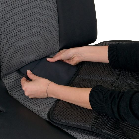 Hauck Autositz-Schutzunterlage Sit on Me Deluxe - Schwarz