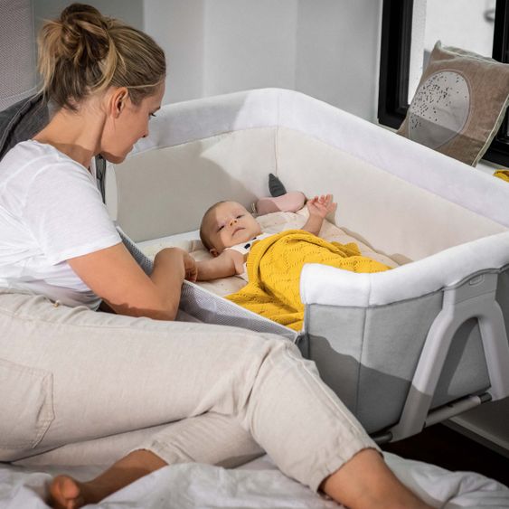 Hauck Baby Beistellbett - Face to Me 2 (auch für Boxspringbetten geeignet) - Melange Grey