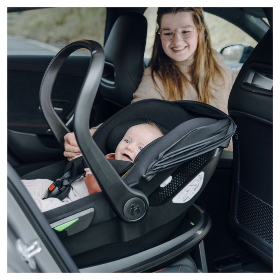 Hauck Babyschale Drive N Care i-Size ab Geburt bis 13 kg (40 - 87 cm) - Black