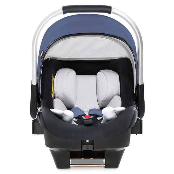 Hauck Babyschale iPro Baby - i-Size (ab Geburt bis 18 Monate) inkl. Sitzverkleinerer und Sonnenverdeck - Denim