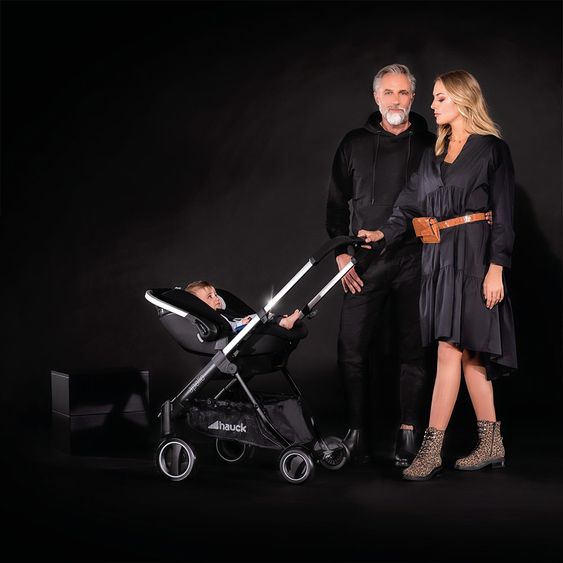 Hauck Babyschale iPro Baby - i-Size (ab Geburt bis 18 Monate) inkl. Sitzverkleinerer und Sonnenverdeck - Lunar
