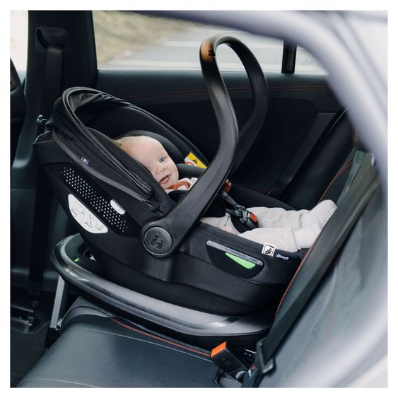 Hauck Set Seggiolino auto per neonati Drive N Care i-Size (40 - 87 cm) incl. Base Isofix e Riduttore Seggiolino - Nero