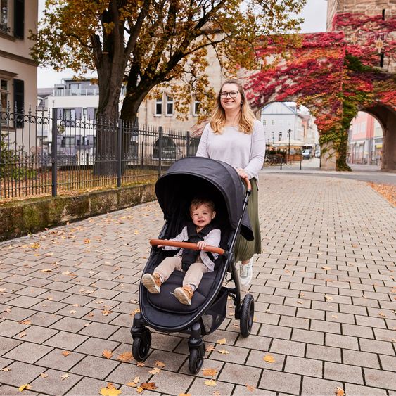 Hauck Buggy & Sportwagen UpTown Black inkl. 3in1  Babynest Carry N Play Teddy Fleece - Melange Black