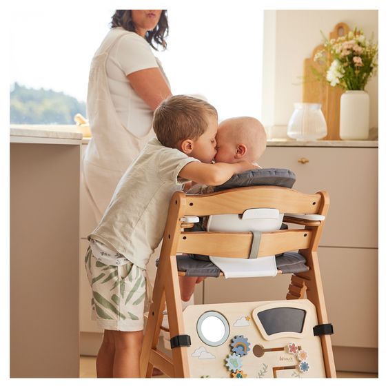 Hauck Hochstuhl Alpha Move - im Sparset inkl. Baby Seat + Baby Seatpad + Essbrett + Sitzkissen